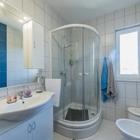 Apartamento Ivana Ciovo *